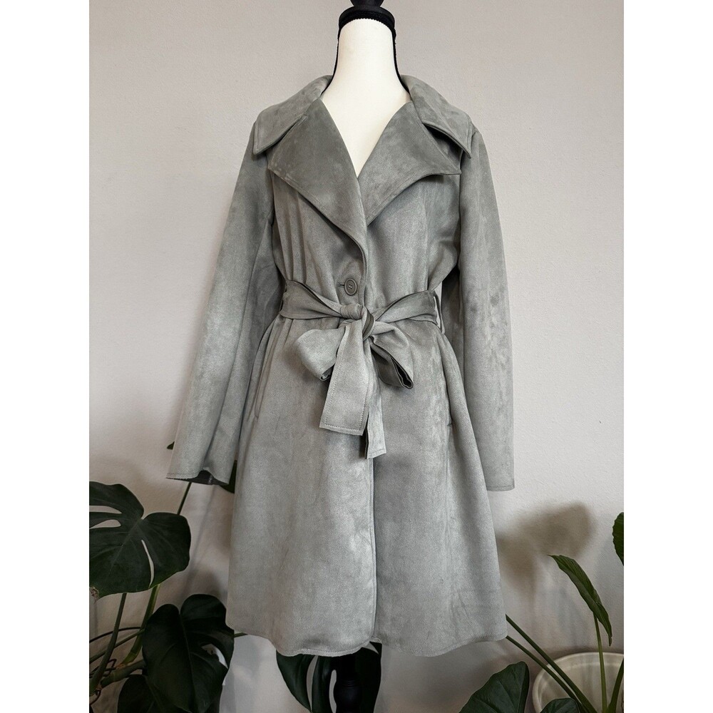 NWT T Tahari Faux Sueded Taupe Belted Open Front Trench CoatSize Small Classic